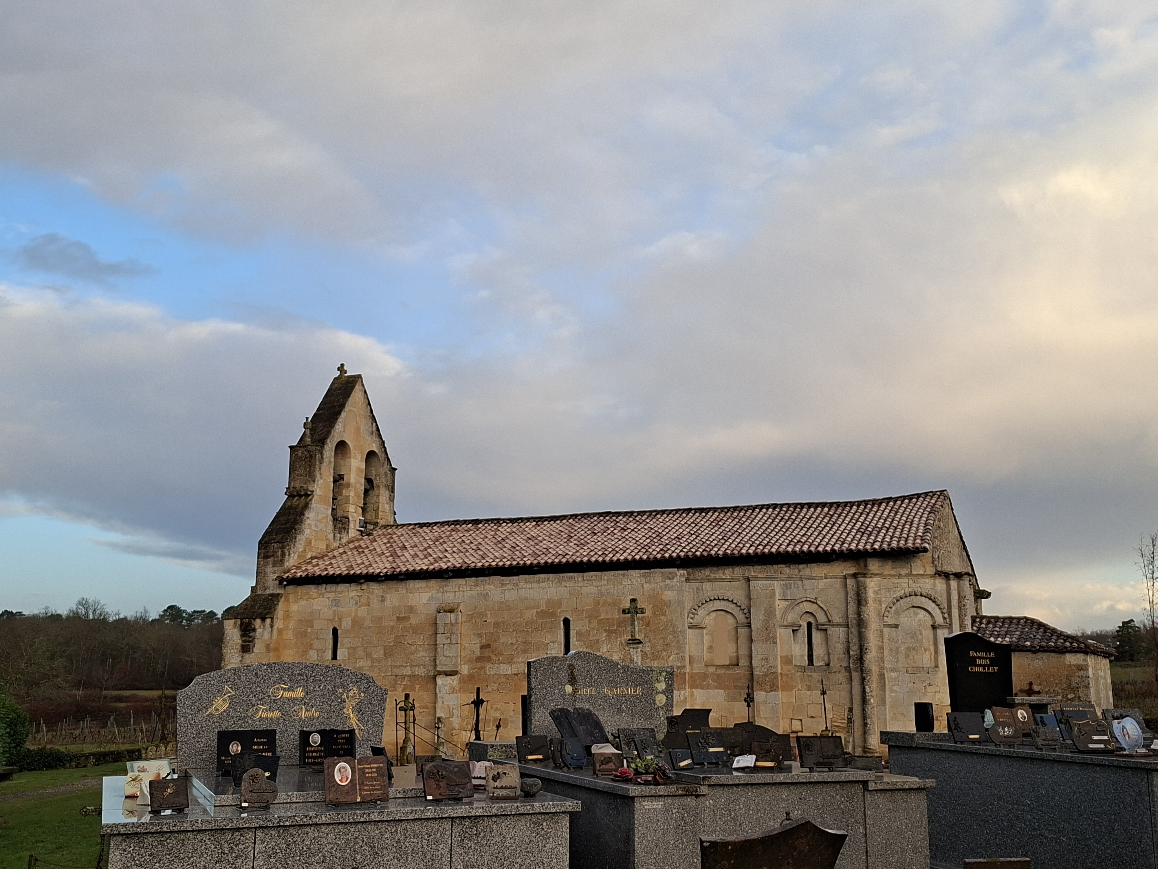 eglise 2 .jpg eglise 2 .jpg